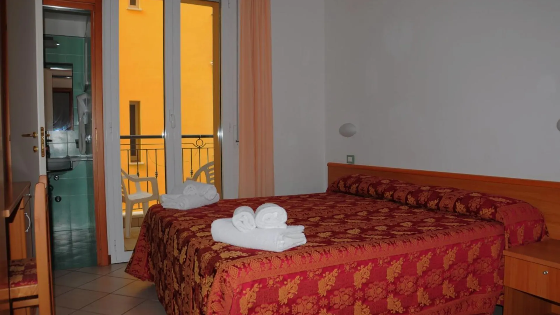 Hotel Belvedere Misano Adriatico 3*,  Italia